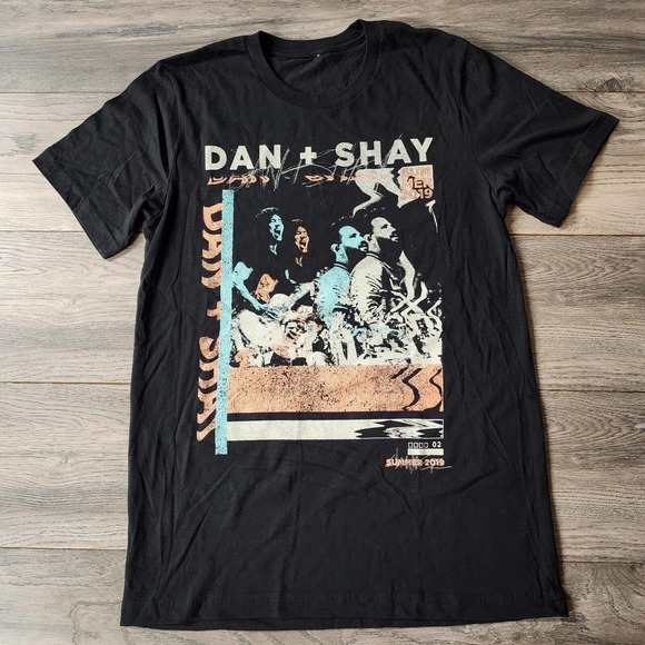 Dan + Shay Country Pop 2019 Summer Tour Black Graphic T-Shirt Size S - Picture 1 of 5